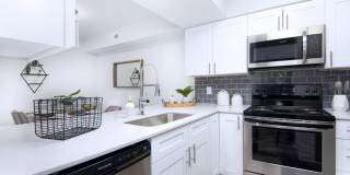 Riverbend Apartments Gallery 1