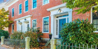 290 Pleasant Street Gallery 1