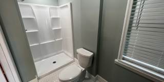 Renovated larg single family home! 2,200+ sf Gallery 7