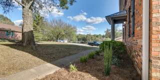 Beautifully Renovated Two Bedroom Duplex – Columbia, TN! Gallery 8