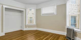 825 Pine Street Gallery 1