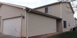 Lovely 3 bed Townhome! Gallery 1