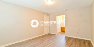 4755 Robert Street Gallery 6