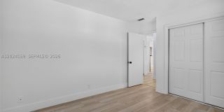 615 NE 26TH ST Gallery 13