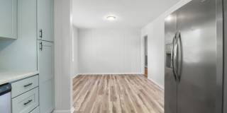 10 Lexington Drive Gallery 10