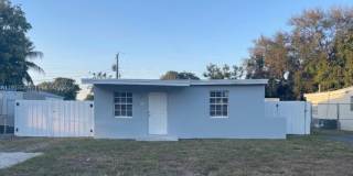 2349 NW 13th Ct Gallery 1