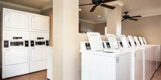 Elán Shadowridge Meadows Apartments Gallery 9