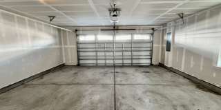 Available 07-08-26! Townhouse w/Garage - Pet Friendly - All Appliances Convey! Gallery 48