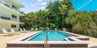 2539 S Bayshore Dr Gallery 34