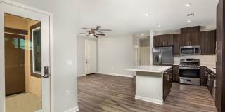 Lakeview 88 Gallery 20