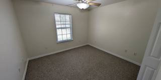 Updated 4‑Bedroom Home on a Quiet Street — 1,695 sq ft, Large Garage — Now Accepting Applications Gallery 17