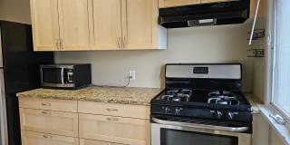Highlands 1 Bedroom 1 Bath w/ Yard and Laundry! Gallery 23