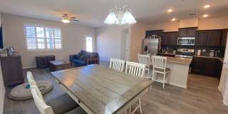 Gorgeous 4bed/3.5bath with 2 Master Bedrooms! Gallery 6