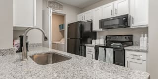 Litchfield Oaks Gallery 1