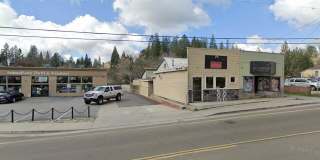 532 E. Main Street -Garage Gallery 1