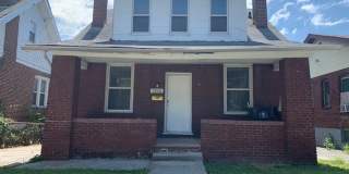 Gorgeous oversized 4 bedroom! Gallery 1