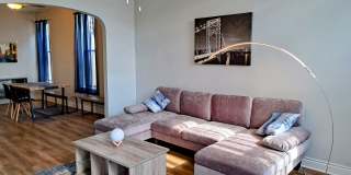 1540 West 17th Street Gallery 3
