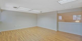 311 MAPLE AVE W #C Gallery 37