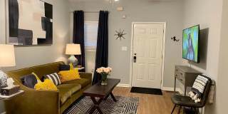 Room in 4 Bedroom Home at Jones Ave NW Gallery 3