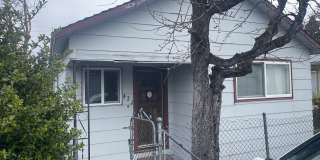 422 Pine St Gallery 1