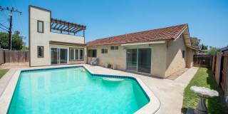 COSTA MESA: 3 Bedroom Single Story Home with a Pool Gallery 1