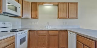 Lakeside Townhomes Gallery 14