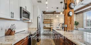 825 Lafayette Street Gallery 11