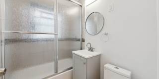 Charming 1BR 4plex in Minneapolis Gallery 20