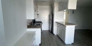 Slauson 4215-4219 Gallery 1