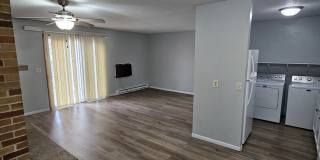 1160 Oakview Dr Gallery 1