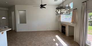 Seven Hills Single-Story 3 Bed 2 Bath Scenic Greenbelt Views Gallery 7