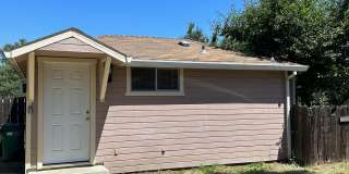 1 Bedroom 1 Bath House! Gallery 1