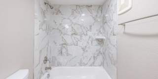 Alma Apartments Gallery 7