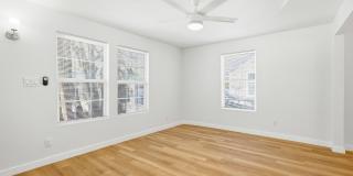 318 FERGUSON AVE Gallery 9