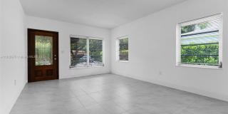 1107 El Rado Street Gallery 2