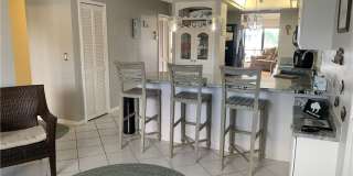 1628 SE 46th Street unit: 6 Gallery 2