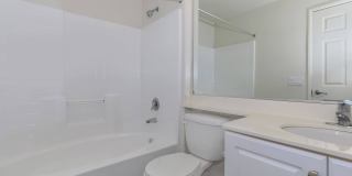 Laurel Glen Apartment Homes Gallery 63
