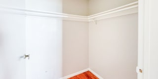 215 S. Occidental Blvd. Gallery 22