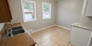 Move-In Ready 3BR Home in Desirable Euclid Location Gallery 6