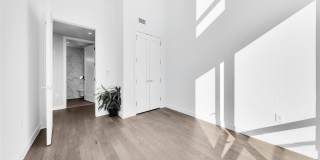 107-06 Queens Boulevard Gallery 18