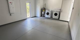 723 Ivan Avenue S unit: 723 Gallery 15