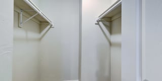 The Flats at Fox Hill Gallery 10