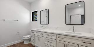 136 N Oakview Drive Gallery 23