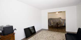 901 Glendale Drive Gallery 17