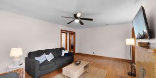 47 Brentwood in LANA Gallery 7