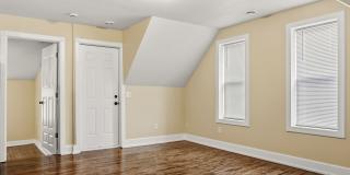 970 Euclid Street - 2 Gallery 15