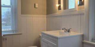 102 E BROAD Street Gallery 30