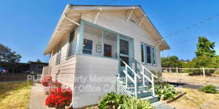 1345 Eastman Lane Gallery 1