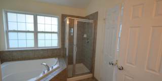 182 SPENCER Terrace SE Gallery 20