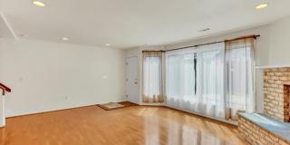 31 VALERIAN CT Gallery 20